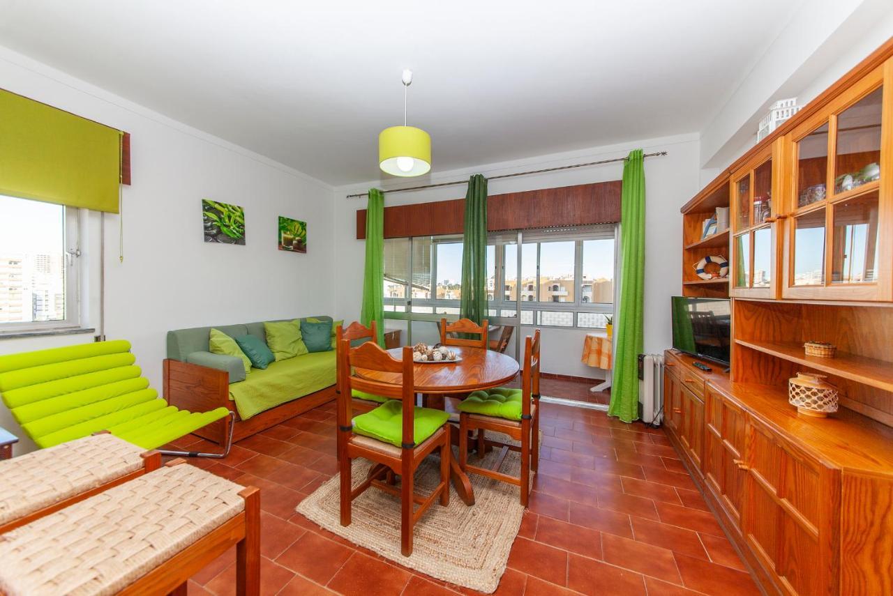 A70 - Panorama Flat In Portimao Appartement Buitenkant foto